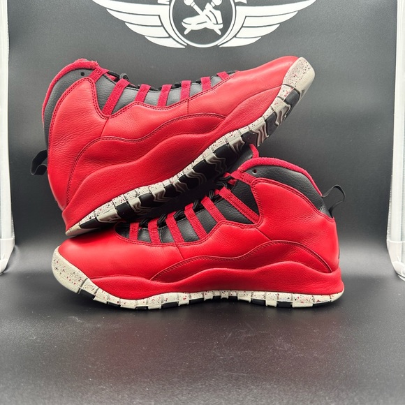 Air Jordan 10 “Bulls over Broadway” men’s size 11.5 - Picture 3 of 7